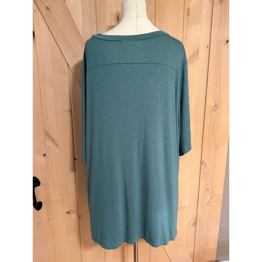 LulaRoe | NWT Green Teal Boyfriend T Shirt | Size Extra Large (18-20) - Picture 6 of 10